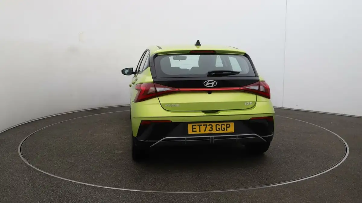 2024-hyundai-i20-10-t-gdi-advance-big-57
