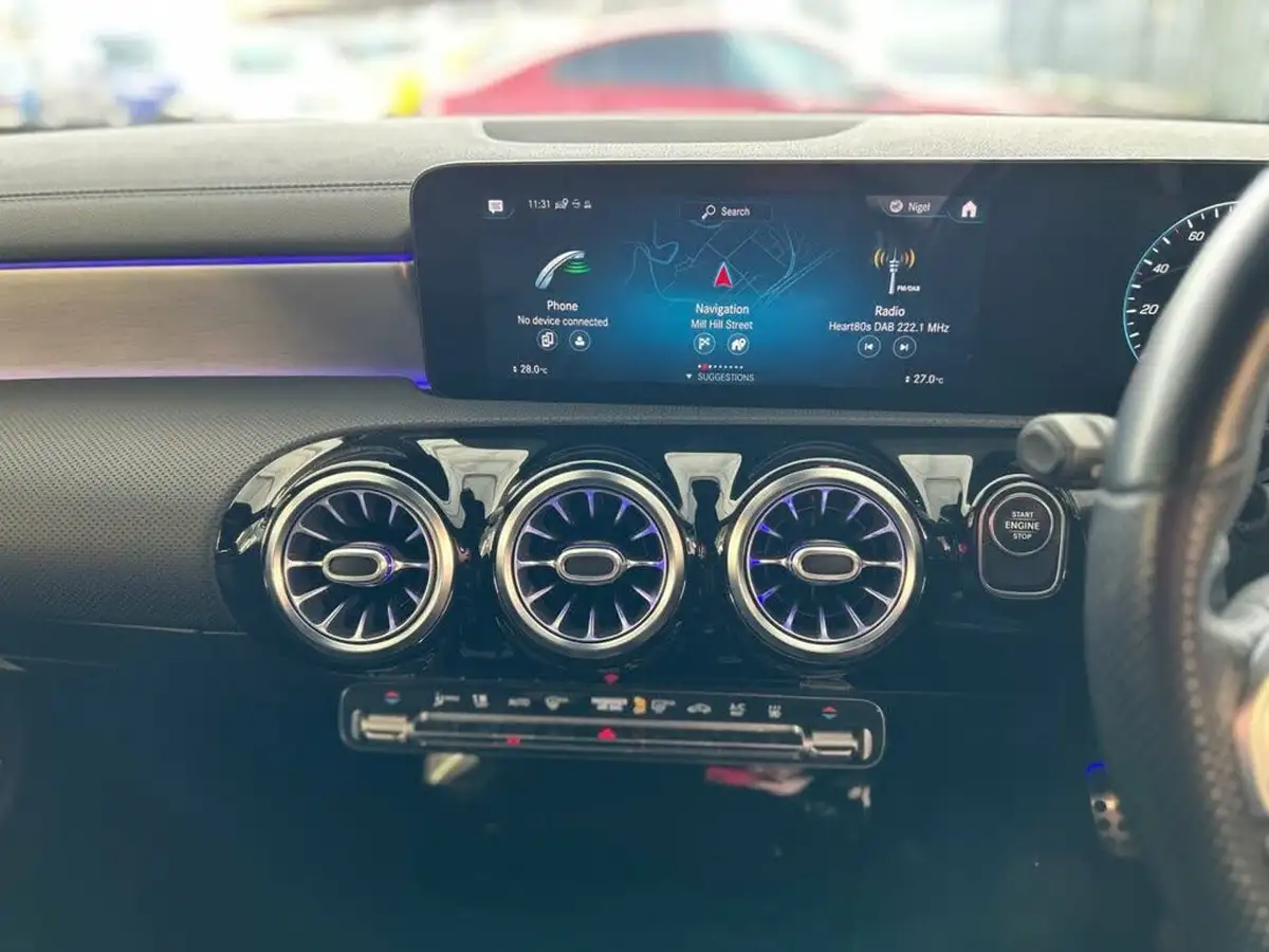 2020-mercedes-benz-cla-13-cla-250e-amg-line-premium-shooting-brake-5d-big-22