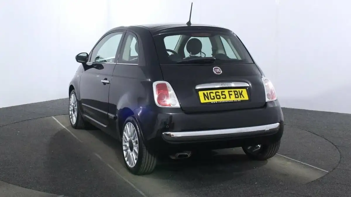 2016-fiat-500-12-lounge-big-4