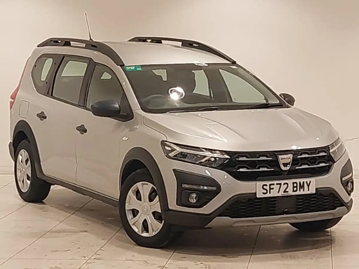 2022-dacia-jogger-10-tce-essential-big-0