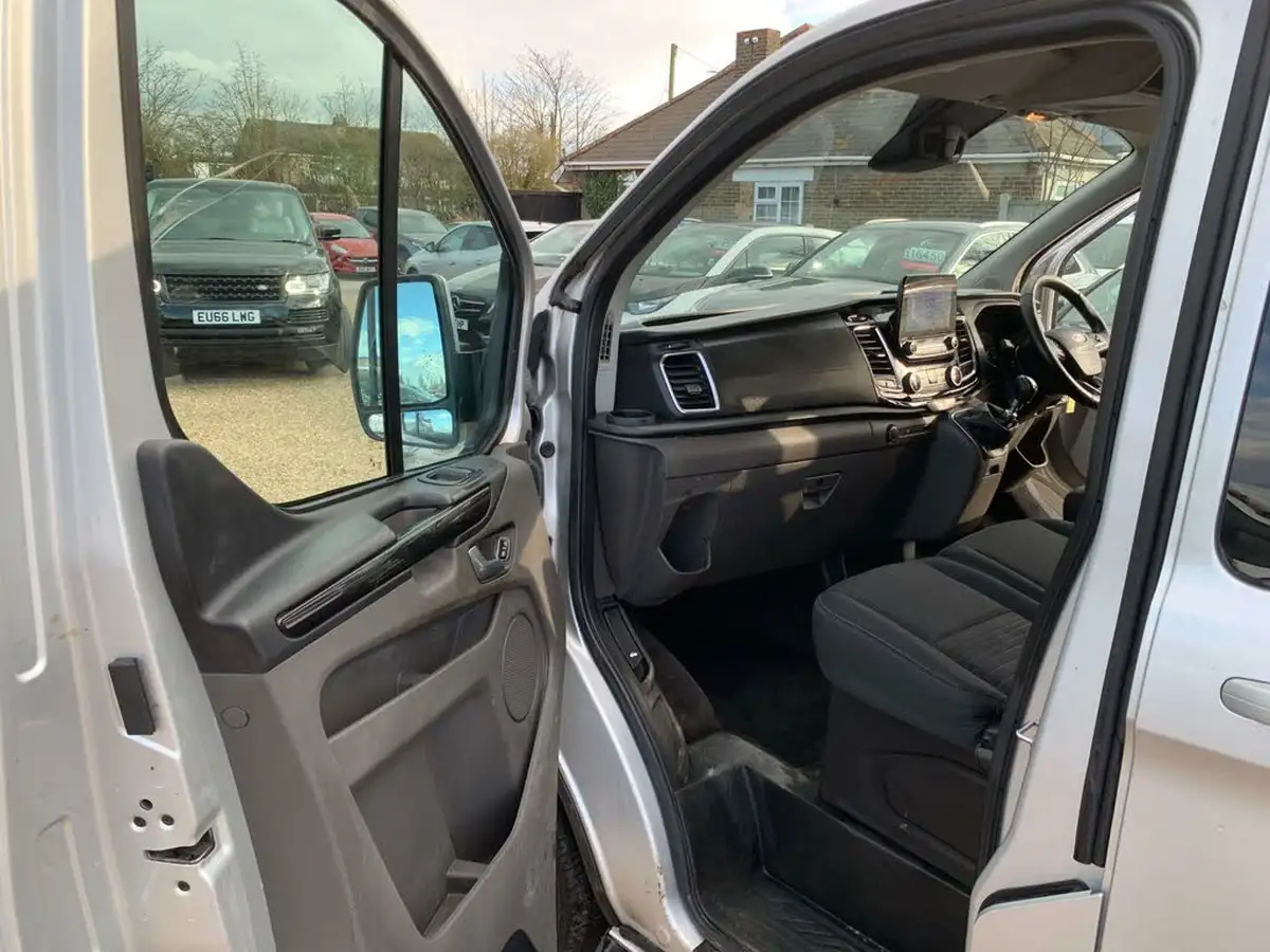 2021-ford-transit-custom-20tdci-320-l2h1-limited-130pseu6dt-double-cab-in-van-big-25