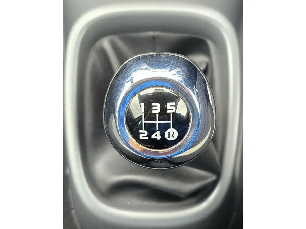 2019-toyota-aygo-10-vvt-i-x-play-big-23