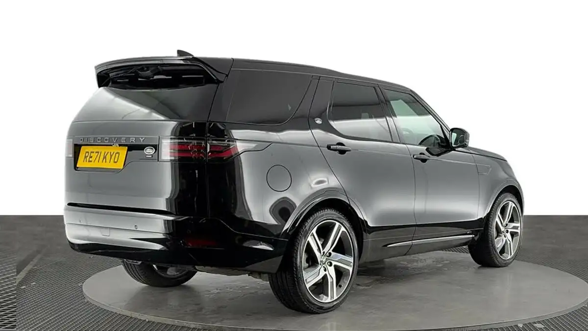 2021-land-rover-discovery-30-d300-r-dynamic-hse-big-3