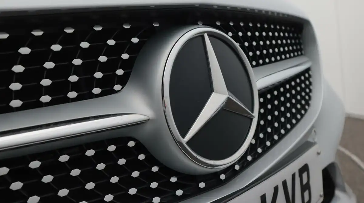 2019-mercedes-benz-c-class-20-c300-amg-line-coupe-2d-big-22