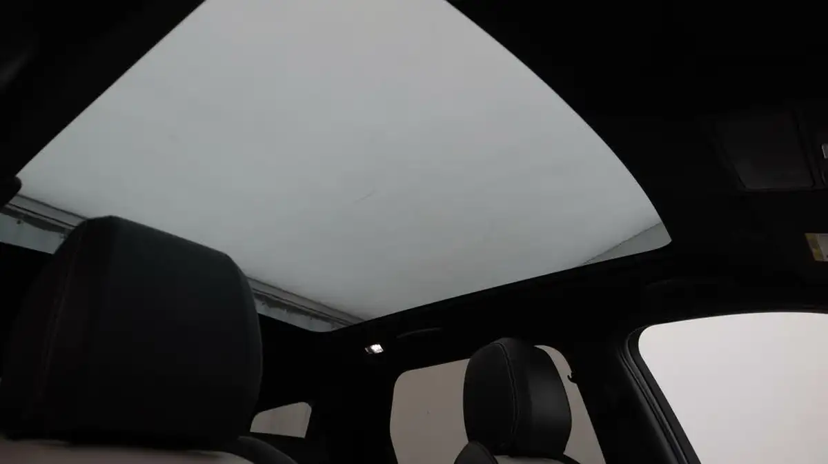 2021-land-rover-discovery-sport-20-d200-r-dynamic-se-big-29