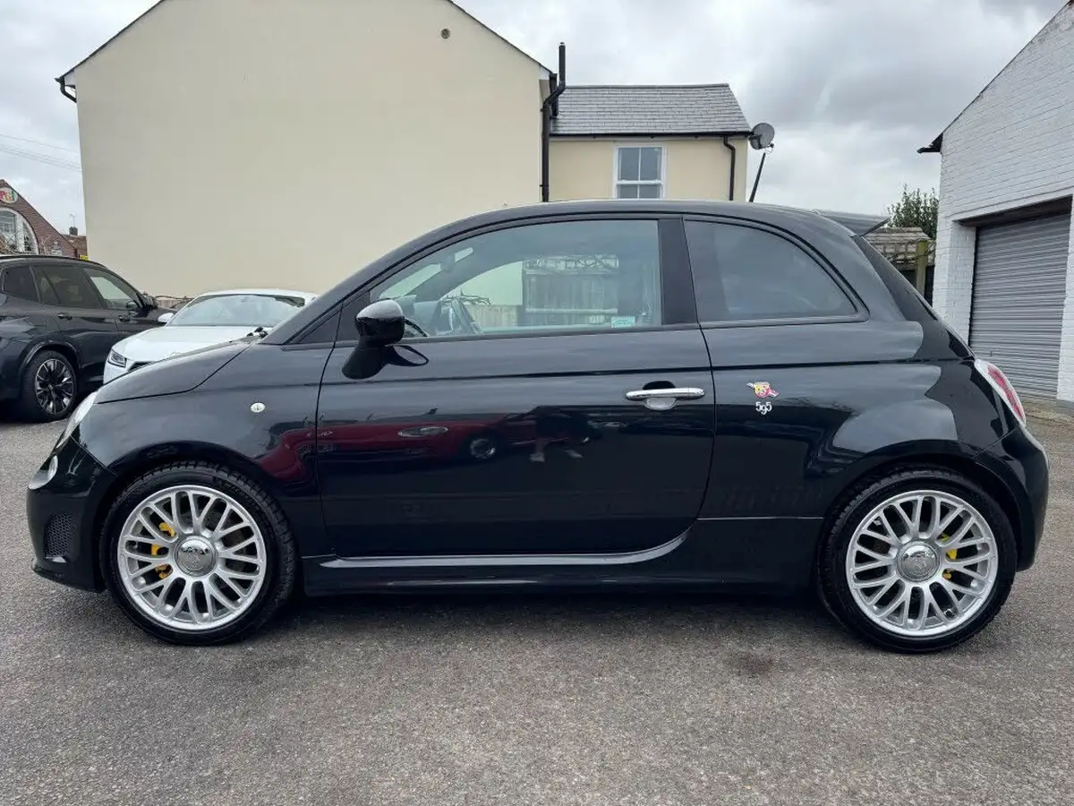 2015-abarth-500-14-tjet-595-turismo-160bhp-big-6