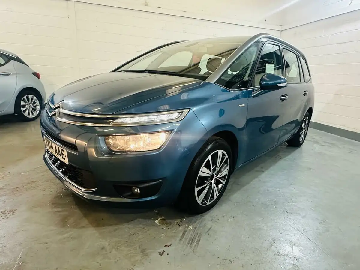 2014-citroen-grand-c4-picasso-20hdi-exclusive-eat6-auto-big-10