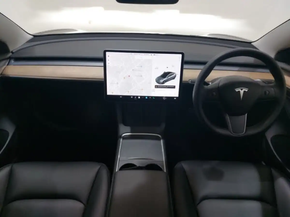 2021-tesla-model-3-e-long-range-awd-big-2