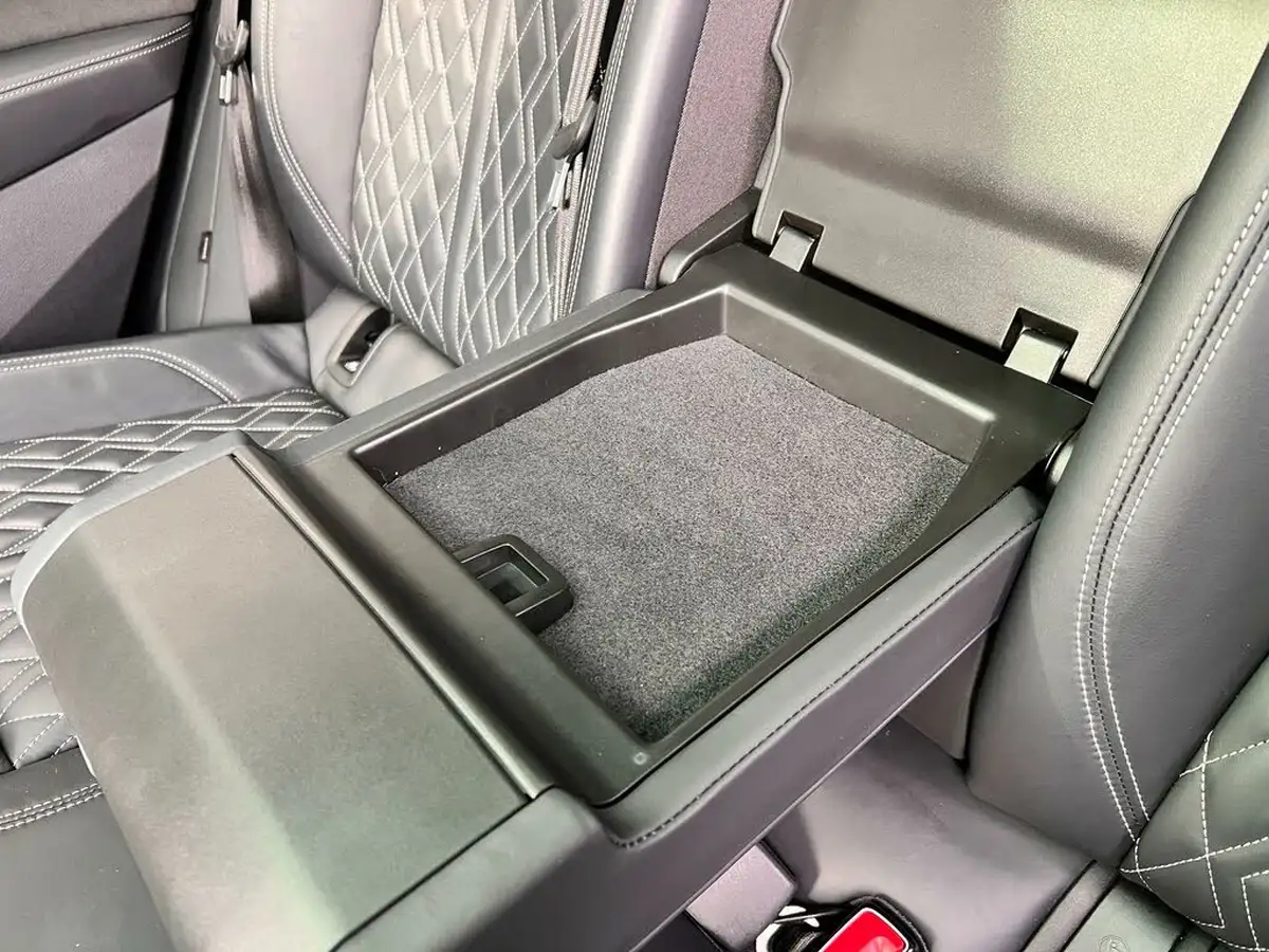 2021-audi-e-tron-50e-vorsprung-sportback-big-76