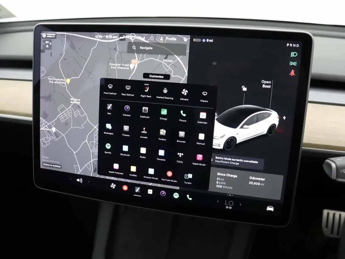 2021-tesla-model-3-e-performance-awd-big-23
