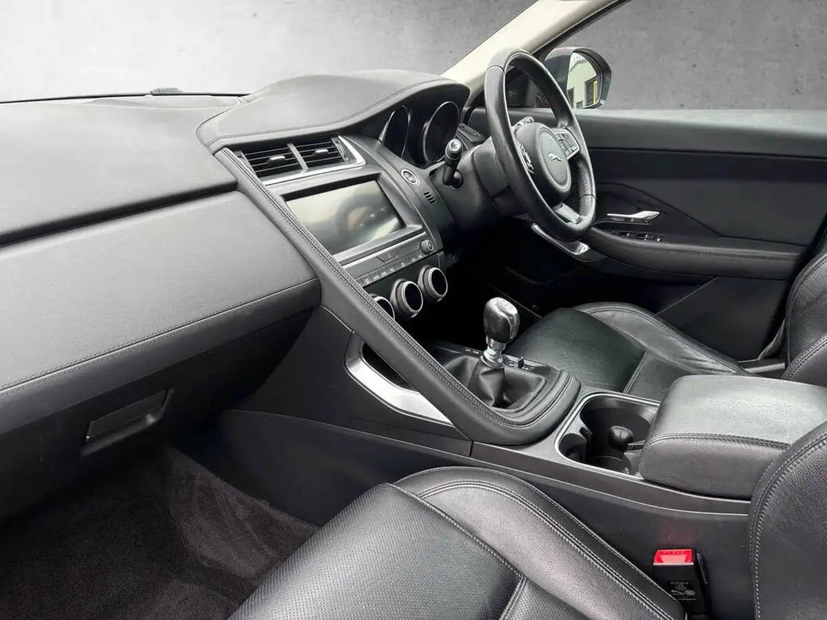 2019-jaguar-e-pace-20-i4d-s-big-10