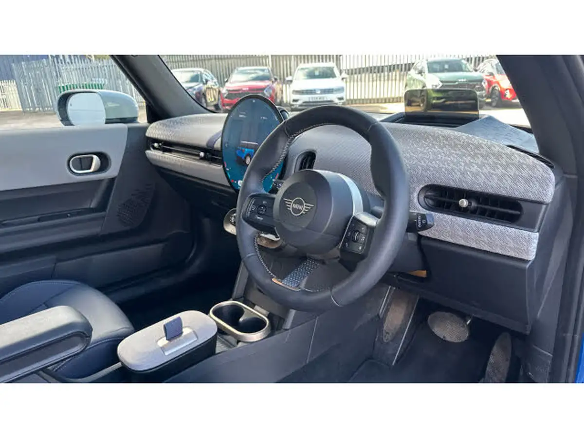 2024-mini-cooper-20-cooper-s-exclusive-201bhp-hatchback-3d-auto-big-5