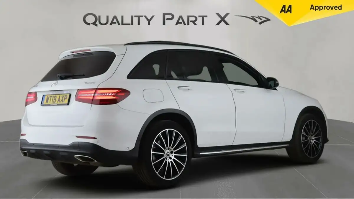 2019-mercedes-benz-glc-class-20-glc250-amg-night-edition-premium-plusss-big-6