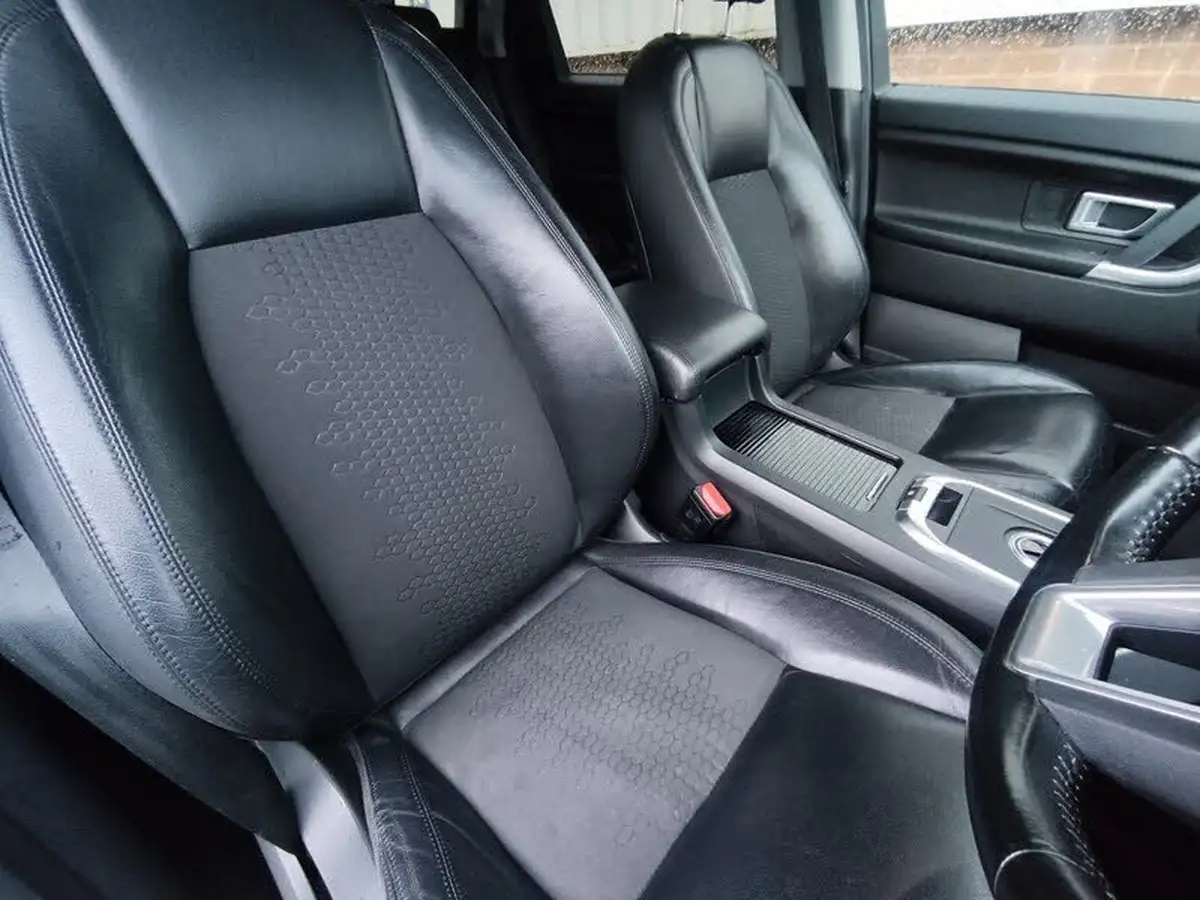 2016-land-rover-discovery-sport-20td4-se-tech-180ps-awd-ss-auto-big-13