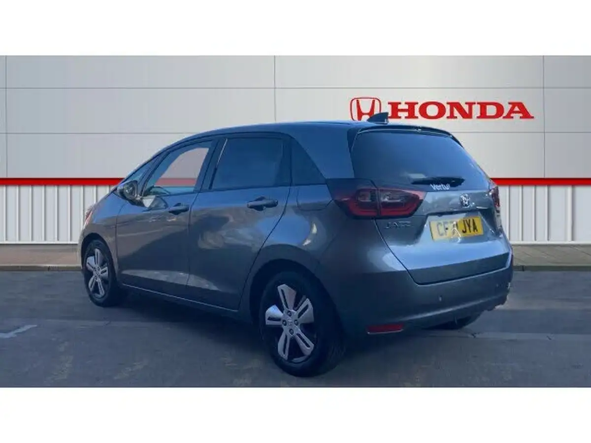 2022-honda-jazz-15-i-mmd-ex-107ps-big-2