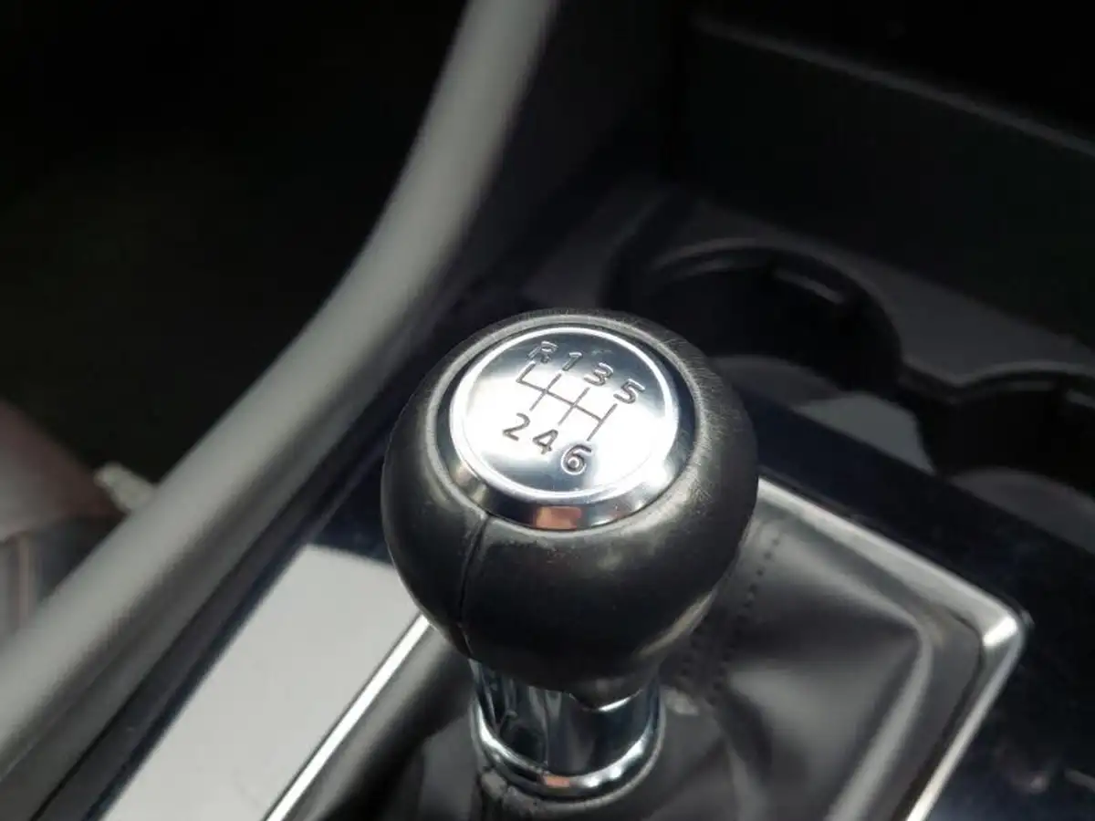 2021-mazda-mazda3-20-gt-sport-180ps-hatchback-5d-big-13