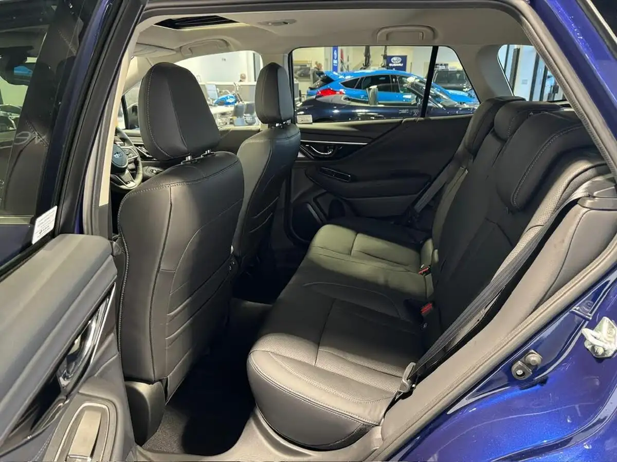 2025-subaru-outback-25i-touring-big-27