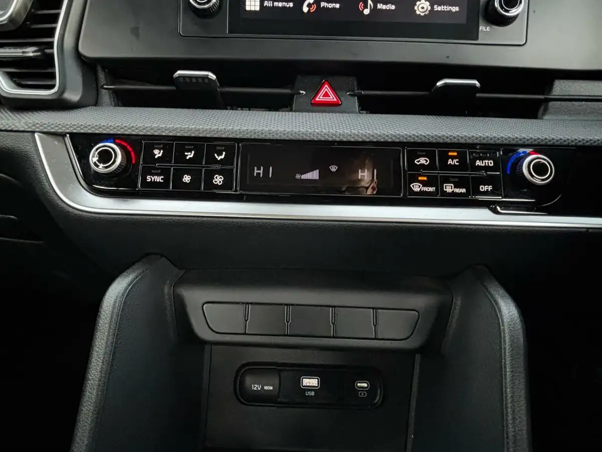 2022-kia-sportage-16-t-gdi-2-148bhp-1598cc-big-11