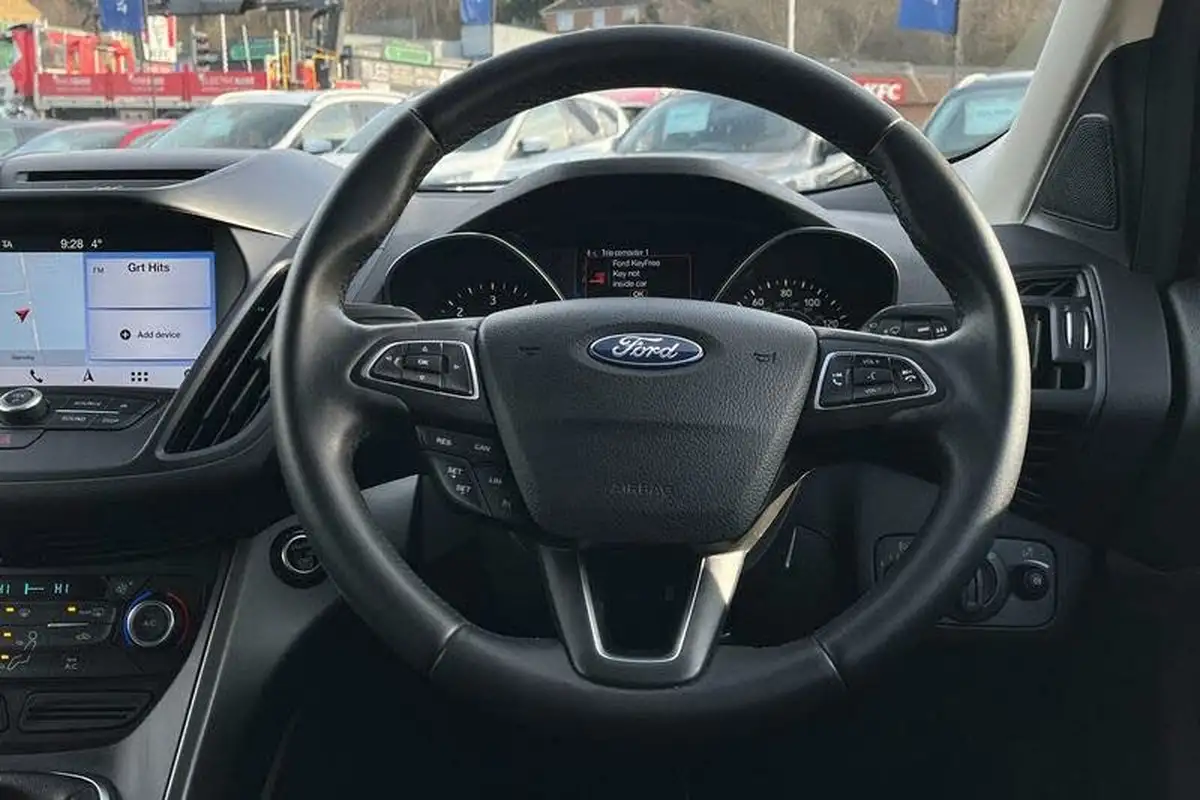 2018-ford-kuga-15tdci-zetec-big-11