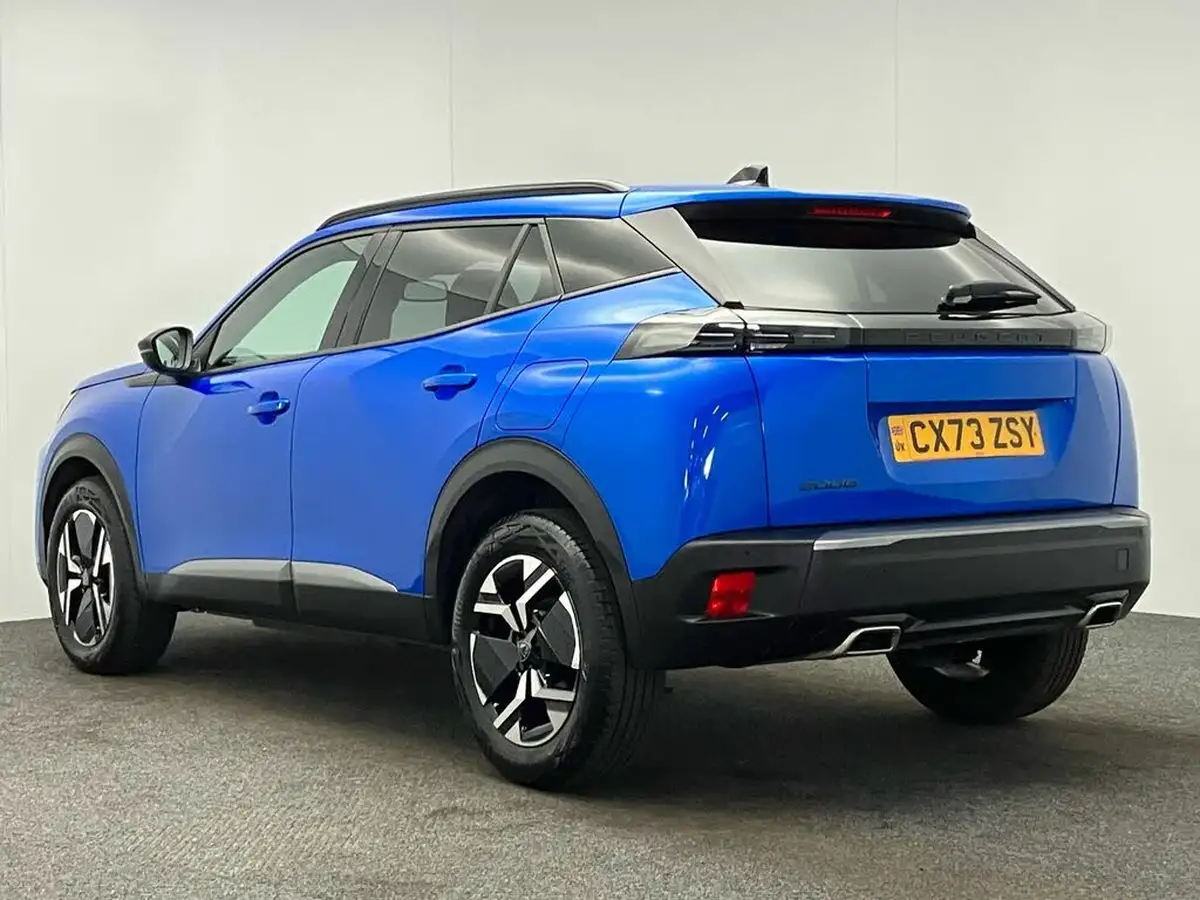 2023-peugeot-2008-suv-12-puretech-allure-big-45