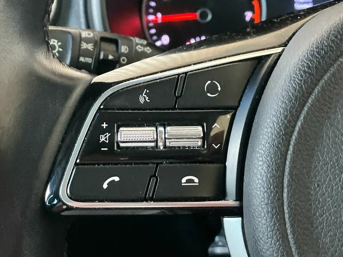 2019-kia-sportage-16-gdi-2-big-18