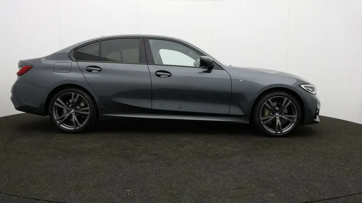 2021-bmw-3-series-20-330e-xdrive-m-sport-saloon-4d-big-38
