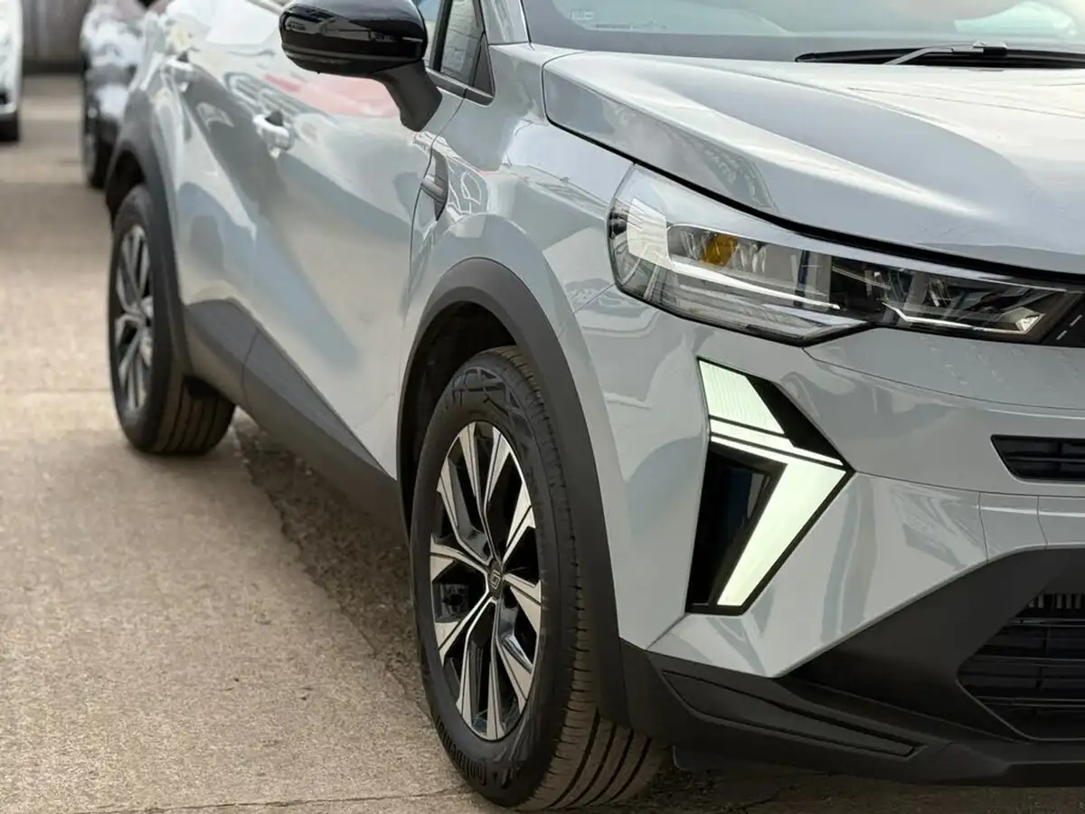 2024-renault-captur-10-tce-evolution-big-11