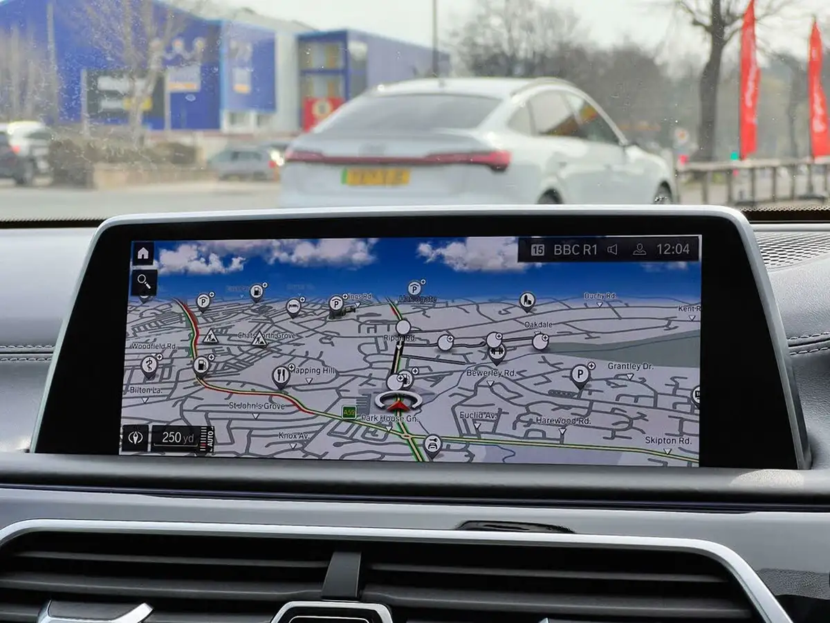 2022-bmw-7-series-30td-730d-m-sport-big-37