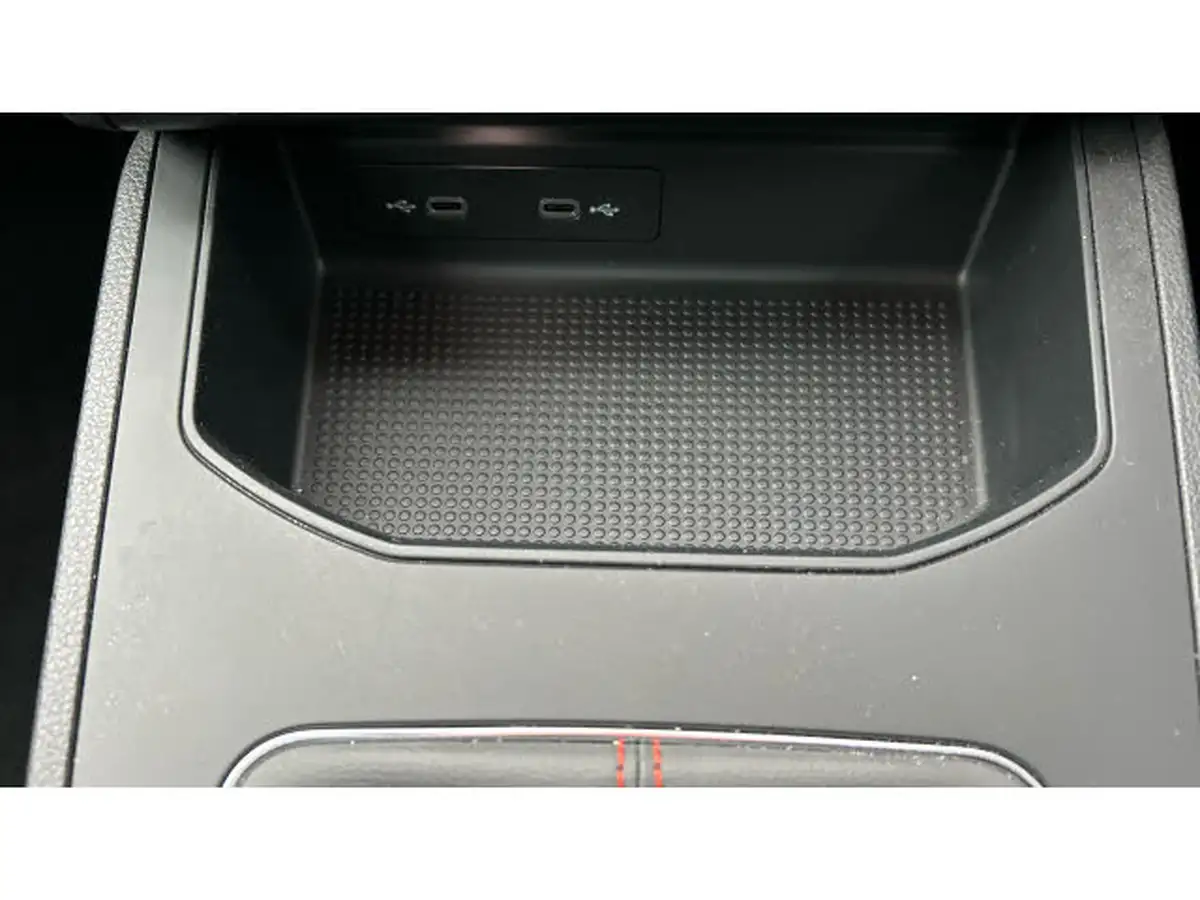 2023-seat-ibiza-10-tsi-fr-110ps-big-26