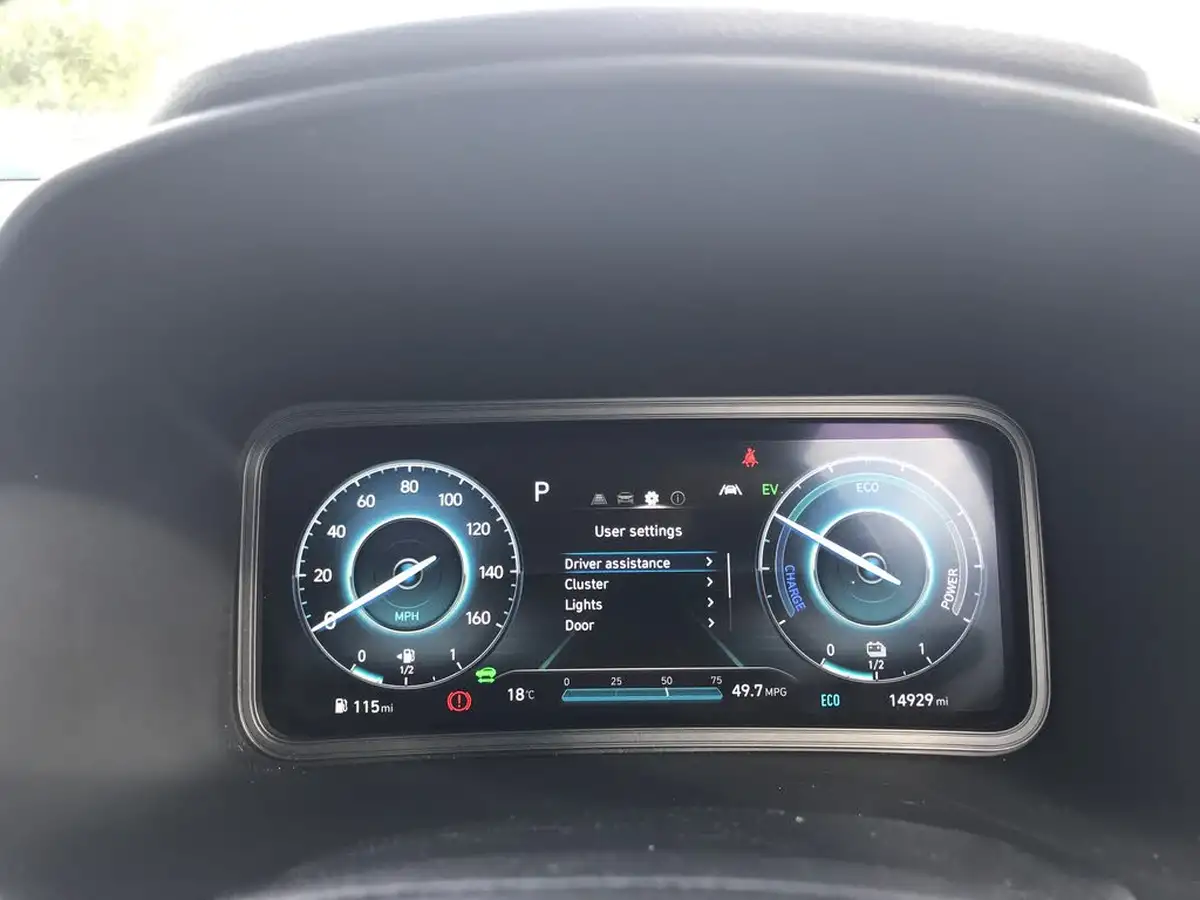2021-hyundai-kona-16-gdi-se-connect-big-15
