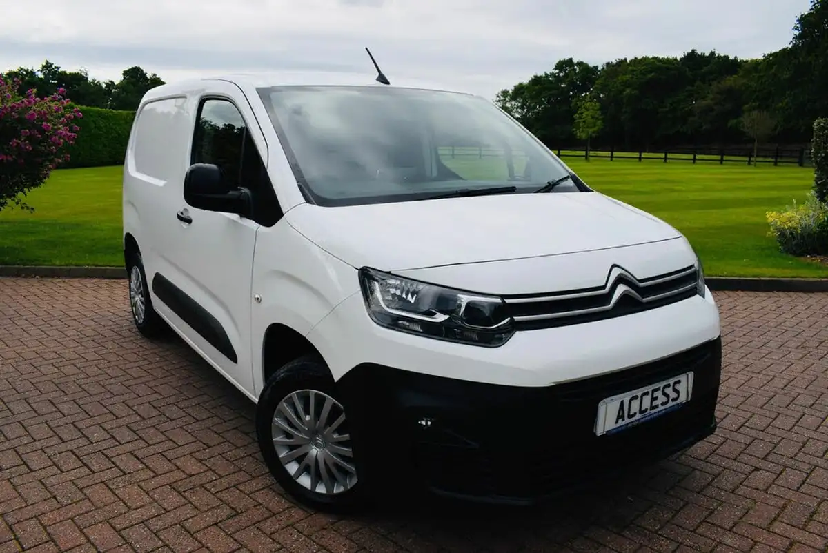 2021-citroen-berlingo-15bluehdi-650-enterprise-ss-big-15