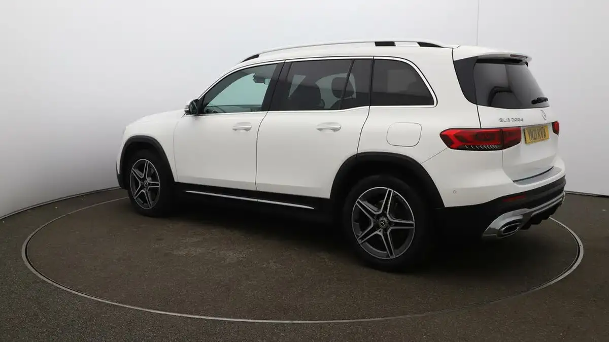 2021-mercedes-benz-glb-class-20d-glb200d-amg-line-premium-4matic-big-29