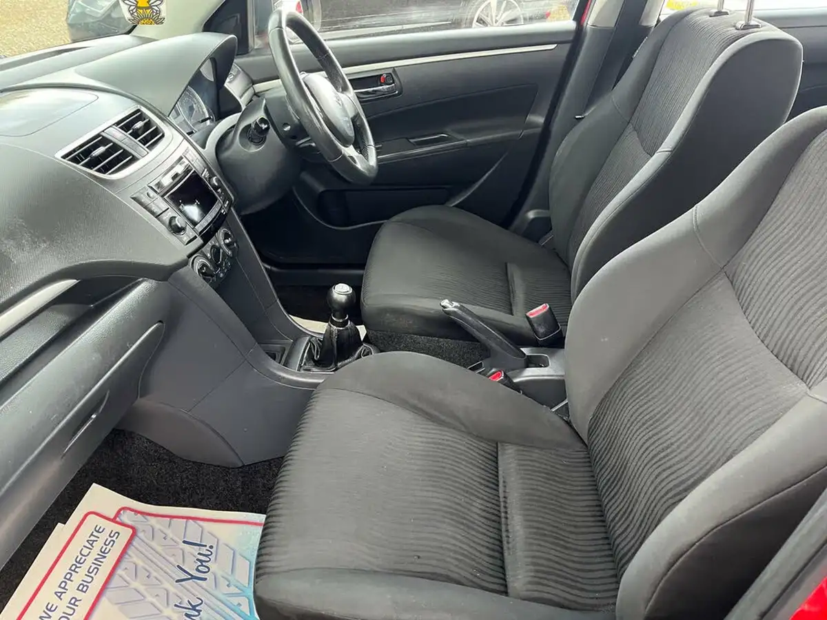 2013-suzuki-swift-12-sz3-93bhp-5d-big-10