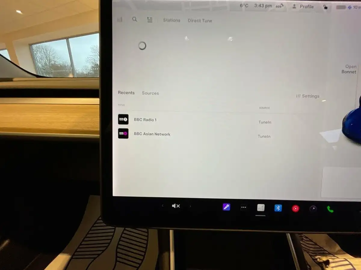 2020-tesla-model-3-e-long-range-big-2