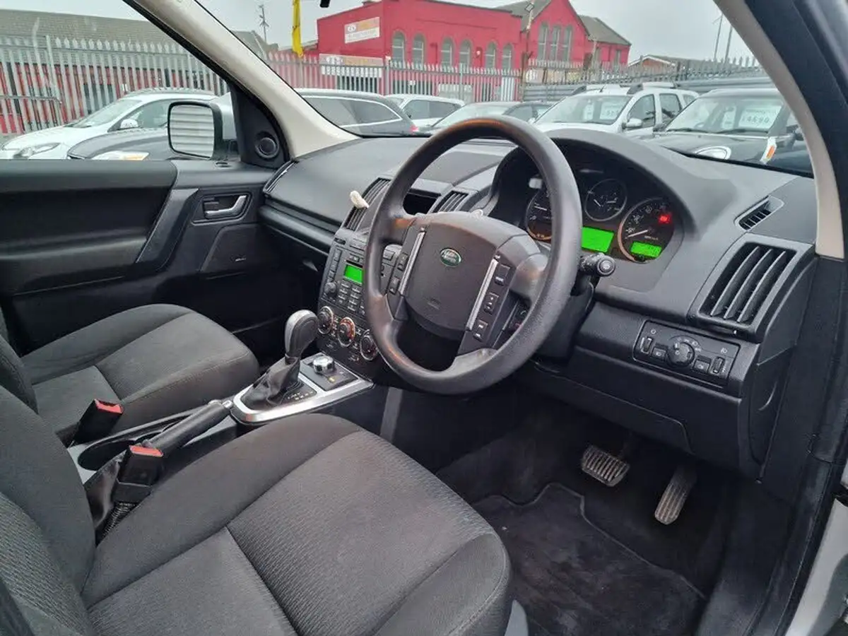 2011-land-rover-freelander-2-22sd4-gs-auto-big-8