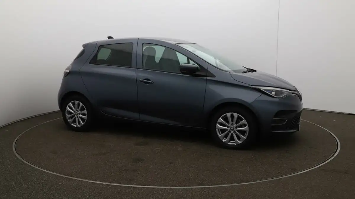 2021-renault-zoe-e-gt-line-big-37