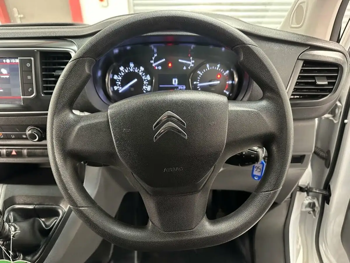 2020-citroen-dispatch-20bluehdi-enterprise-m-1400-120pseu6d-ss-crew-big-13