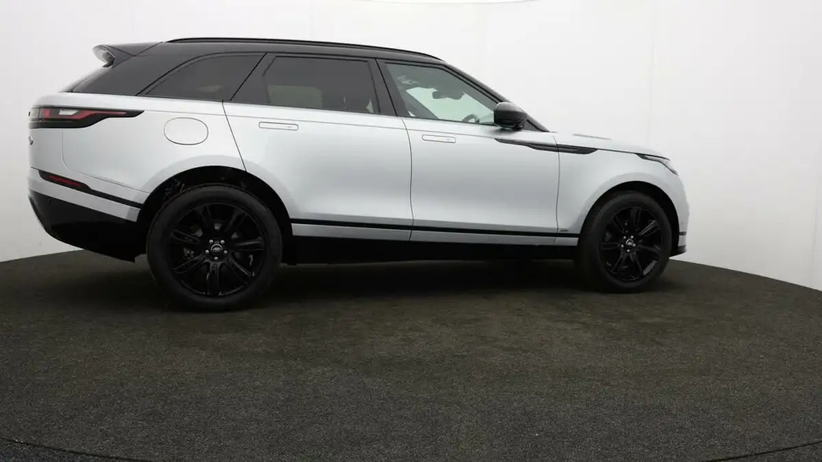 2021-land-rover-range-rover-velar-20-d200-velar-edition-big-37