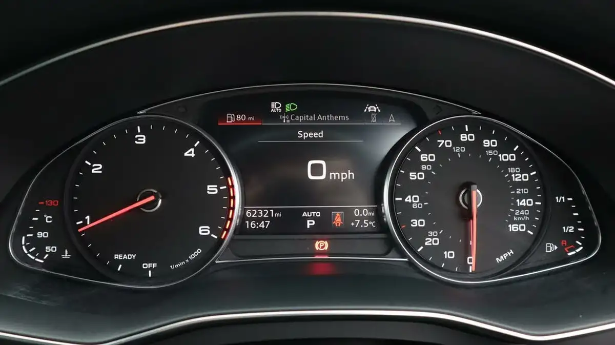2021-audi-a6-saloon-20-40-tdi-black-edition-big-10