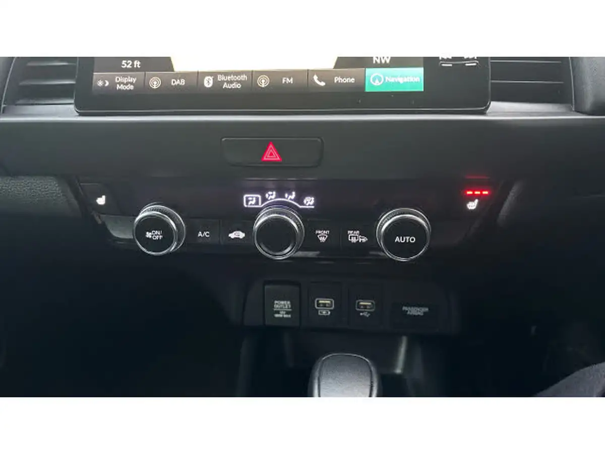 2020-honda-jazz-15-i-mmd-ex-big-23