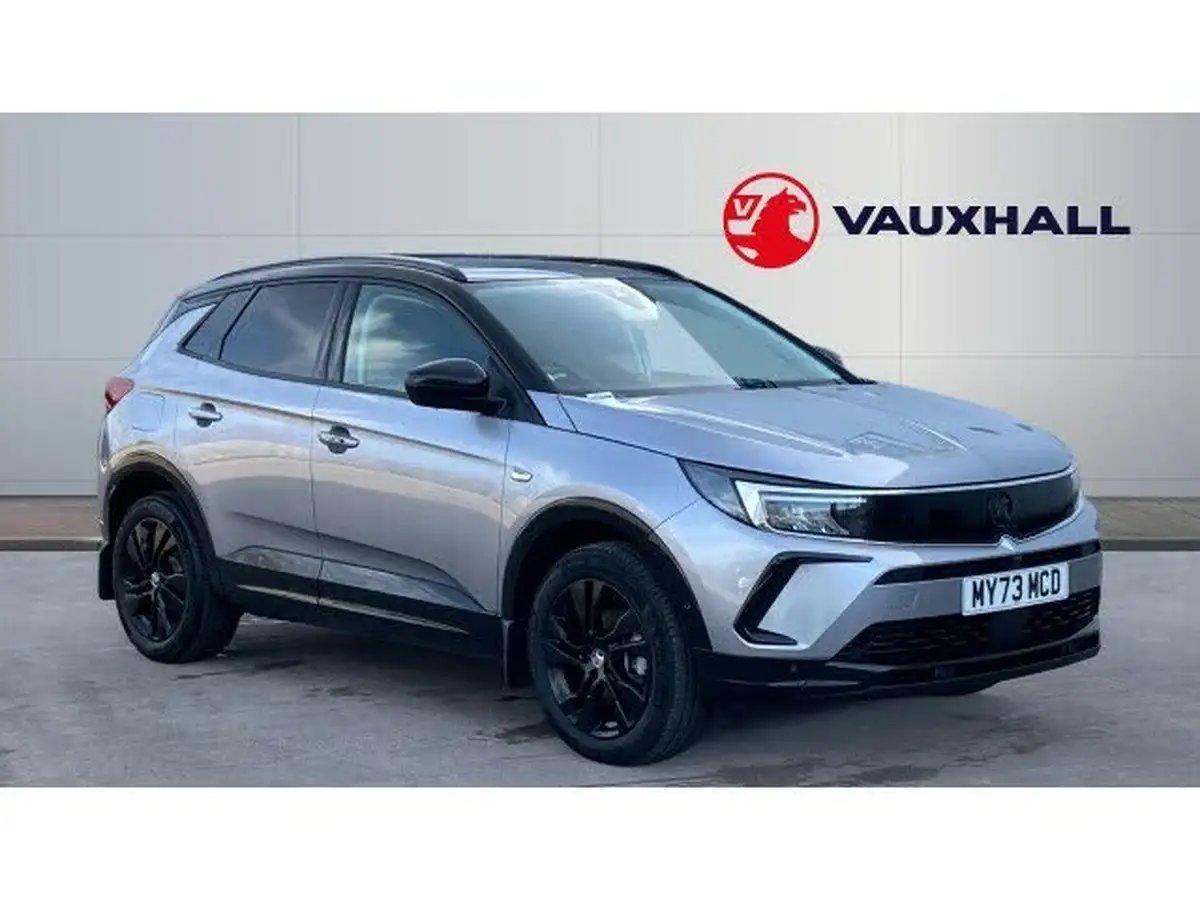 2024-vauxhall-grandland-12-gs-130ps-auto-big-0