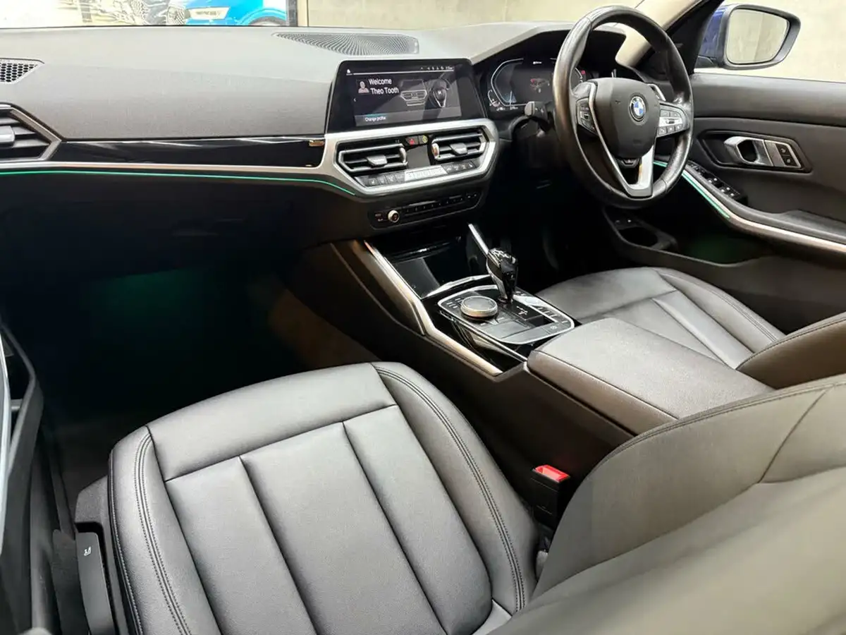 2020-bmw-3-series-20-330e-se-pro-saloon-4d-big-15