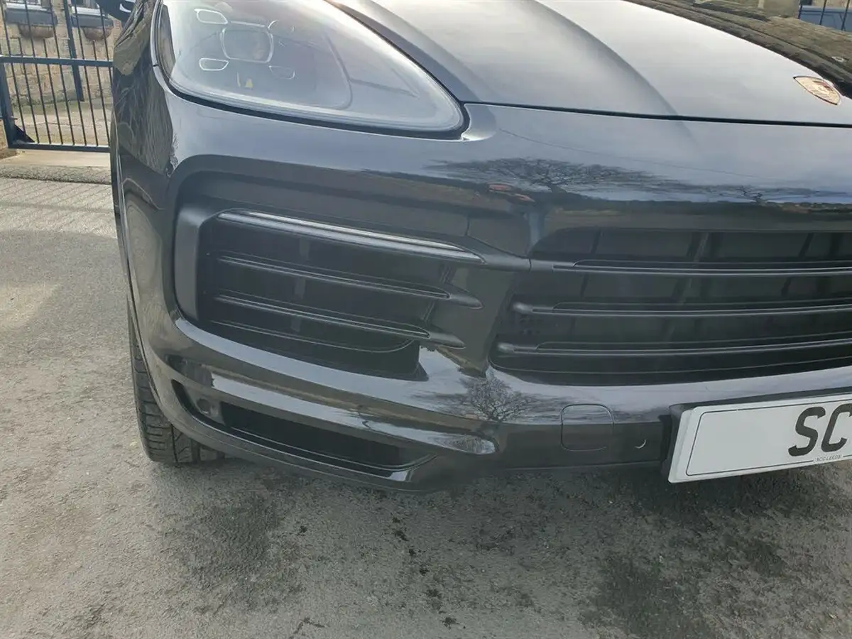 2018-porsche-cayenne-30-v6-big-16