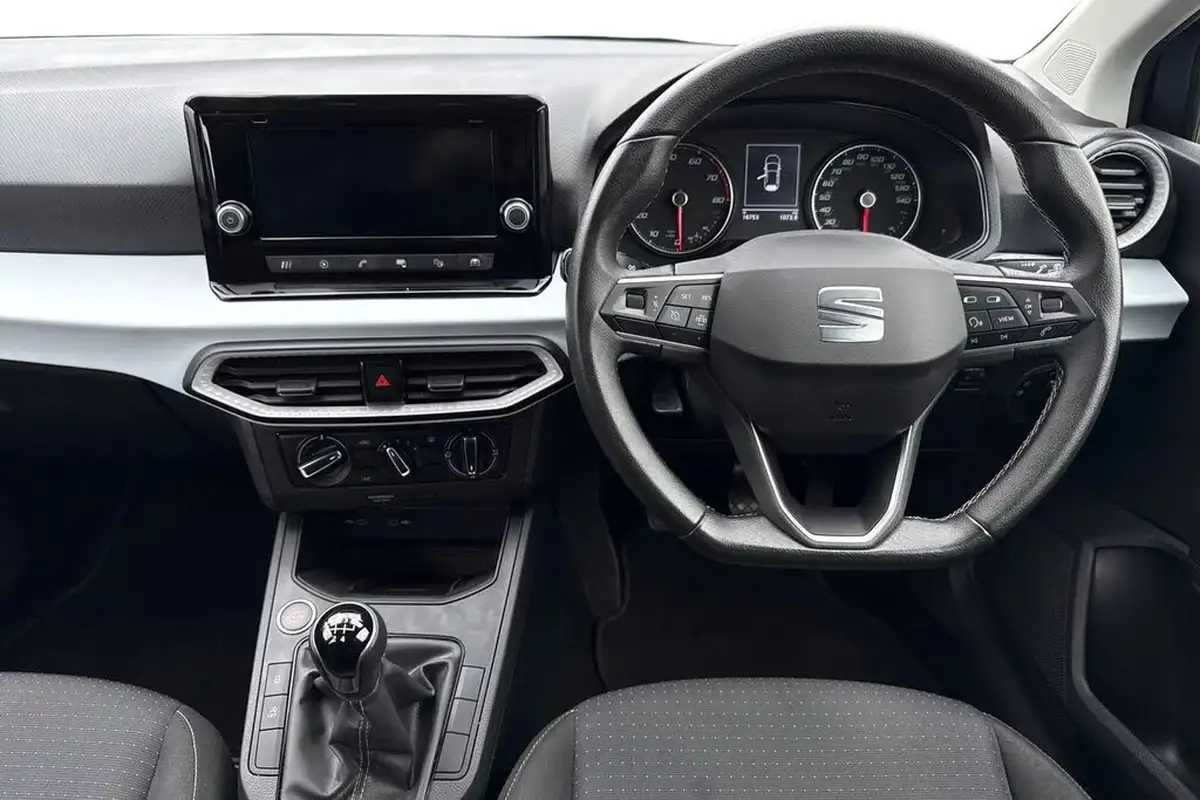 2022-seat-ibiza-10-tsi-se-edition-big-17
