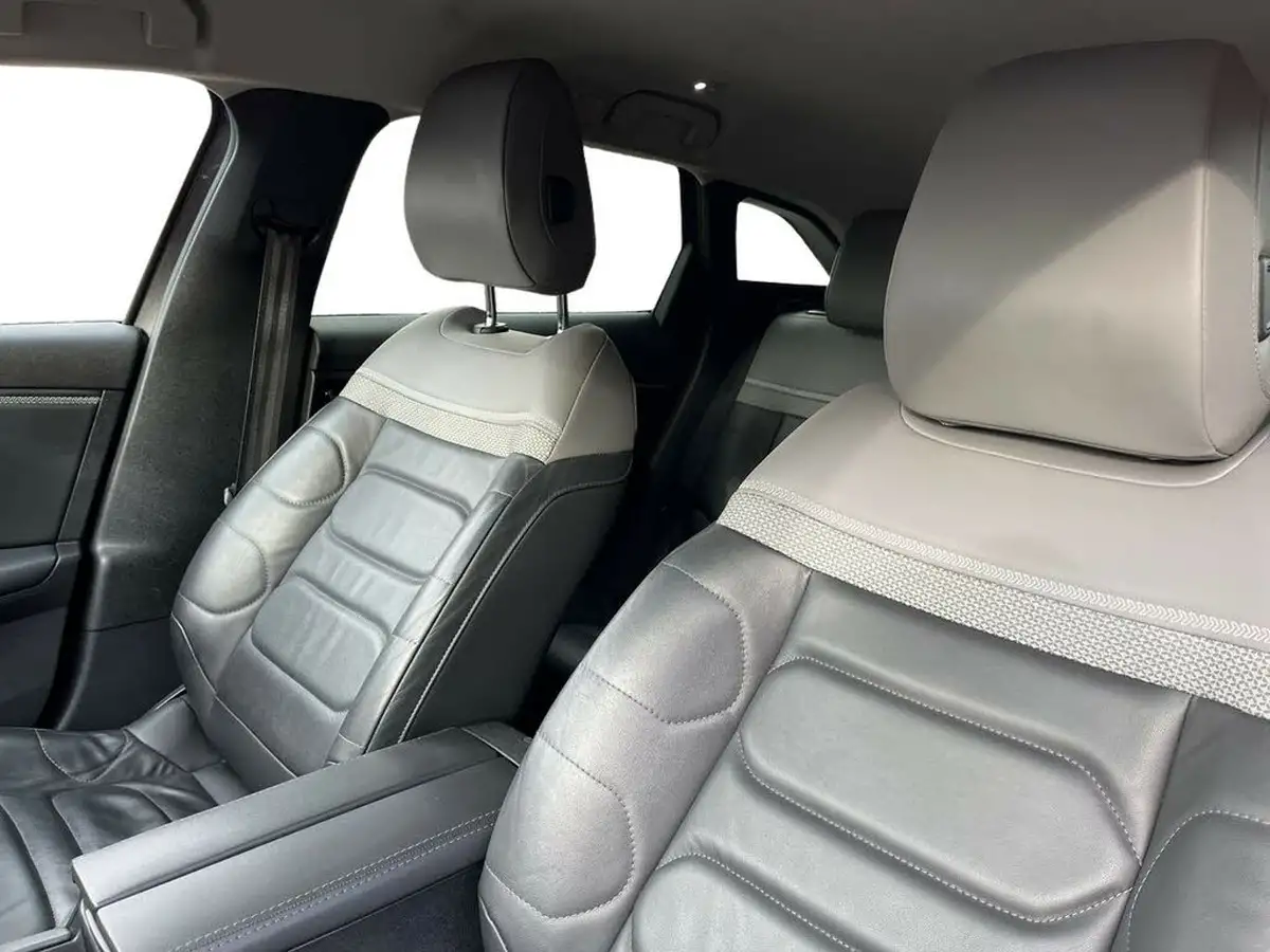 2023-citroen-c5-x-12-puretech-shine-big-7