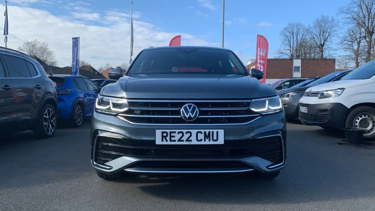 2022-volkswagen-tiguan-allspace-15-tsi-r-line-big-7