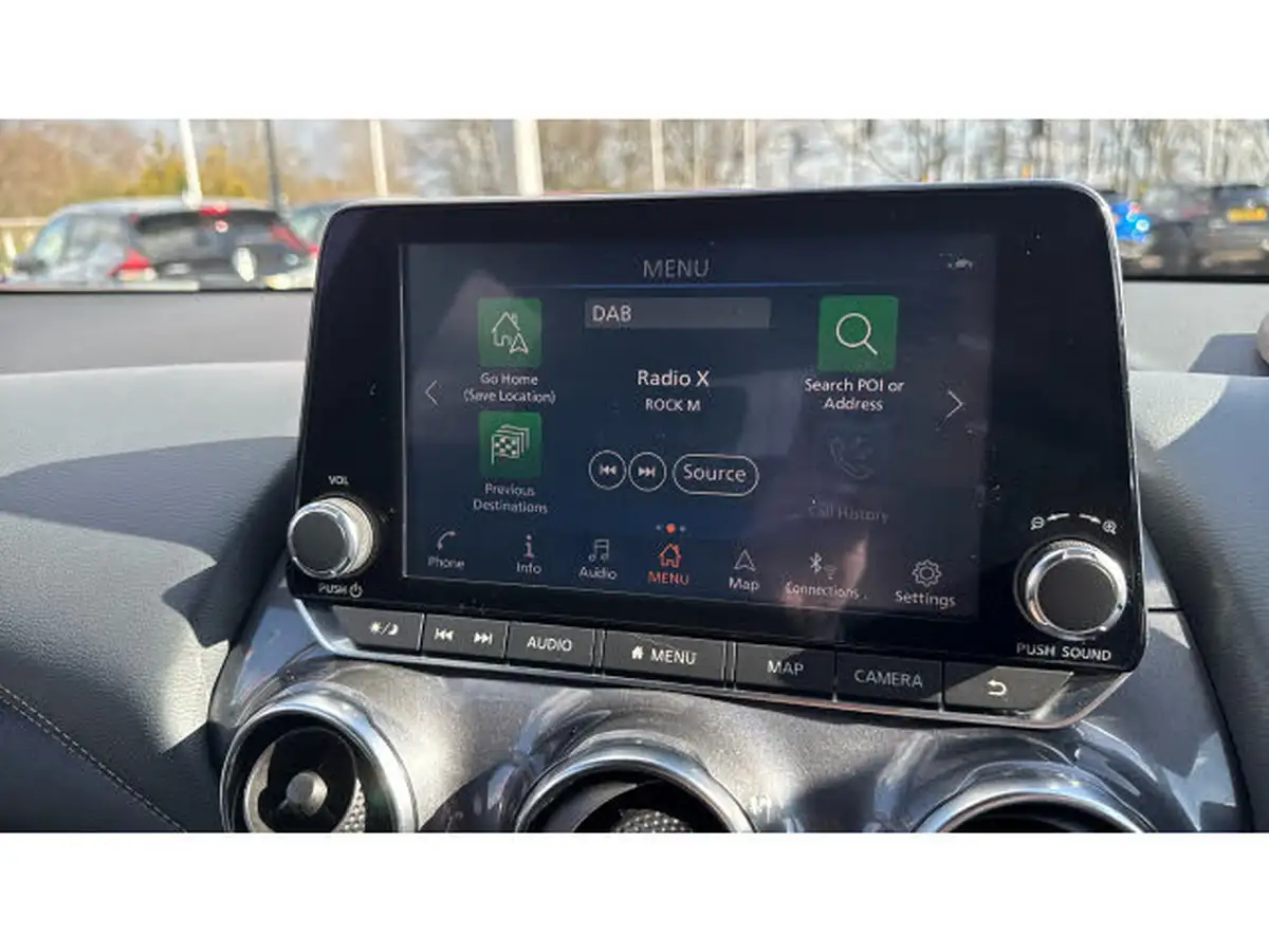 2022-nissan-juke-10-dig-t-n-connecta-big-11