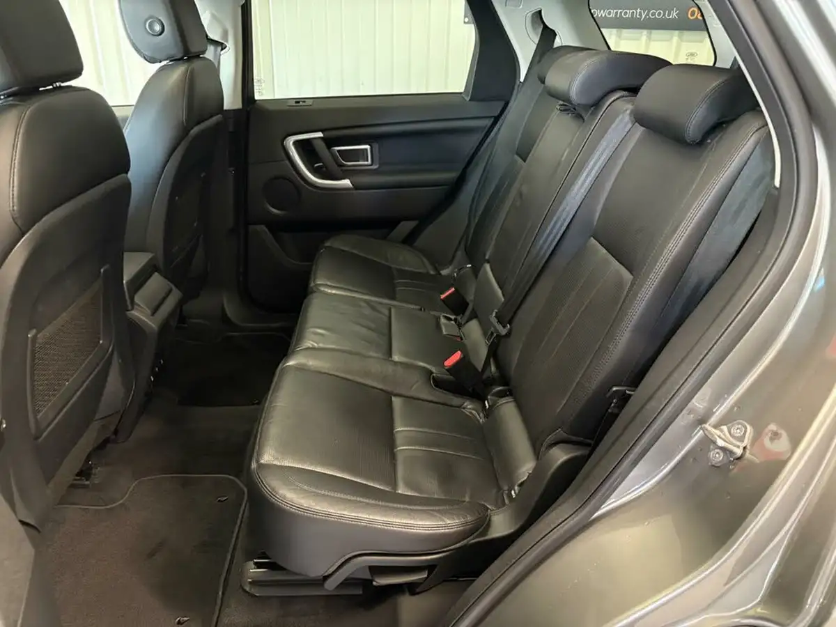 2017-land-rover-discovery-sport-20td4-hse-black-182ps-suv-big-13