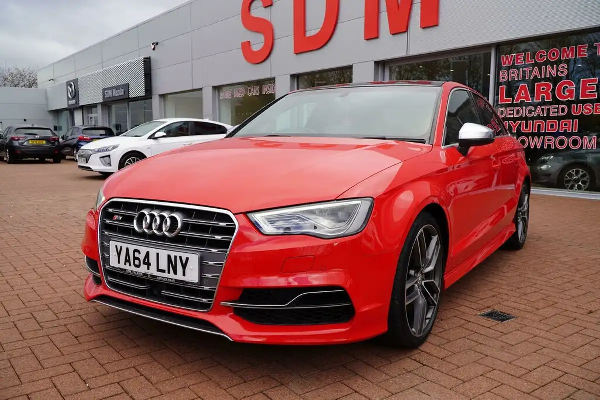 2015-audi-s3-20-tfsi-saloon-4d-s-tronic-big-2
