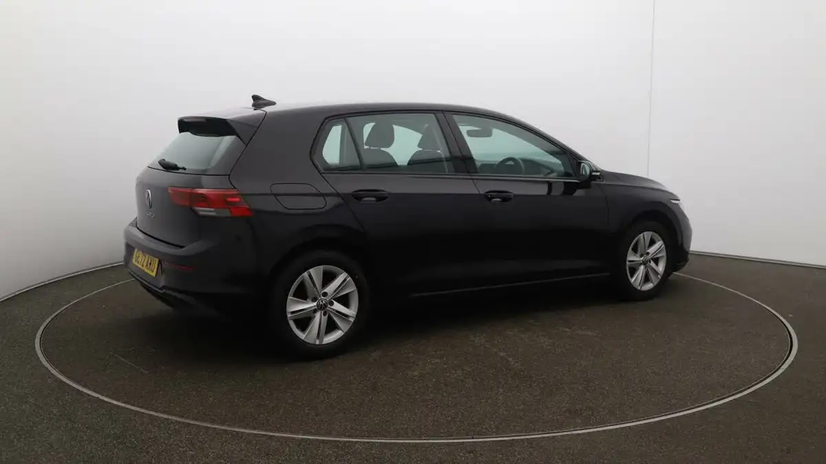 2022-volkswagen-golf-15-tsi-life-150ps-hatchback-big-43